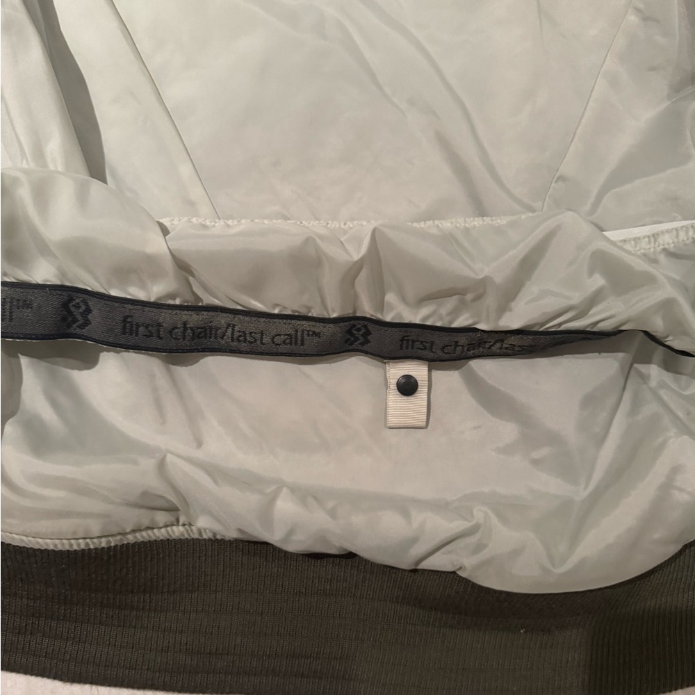 Special Blend Snowboard Jacket - Picture 8 of 9